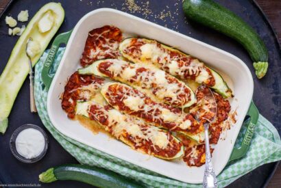Thumbnail for Gefüllte Zucchini mit Hackfleisch