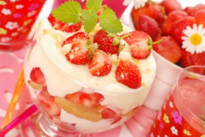 Thumbnail for Erdbeer-Tiramisu mit Orangensaft